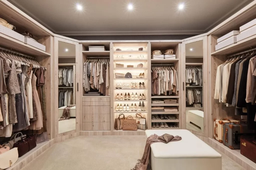 Dressing Room Storage